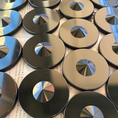 Apparecchiature per tavoli rotanti a macchina CNC